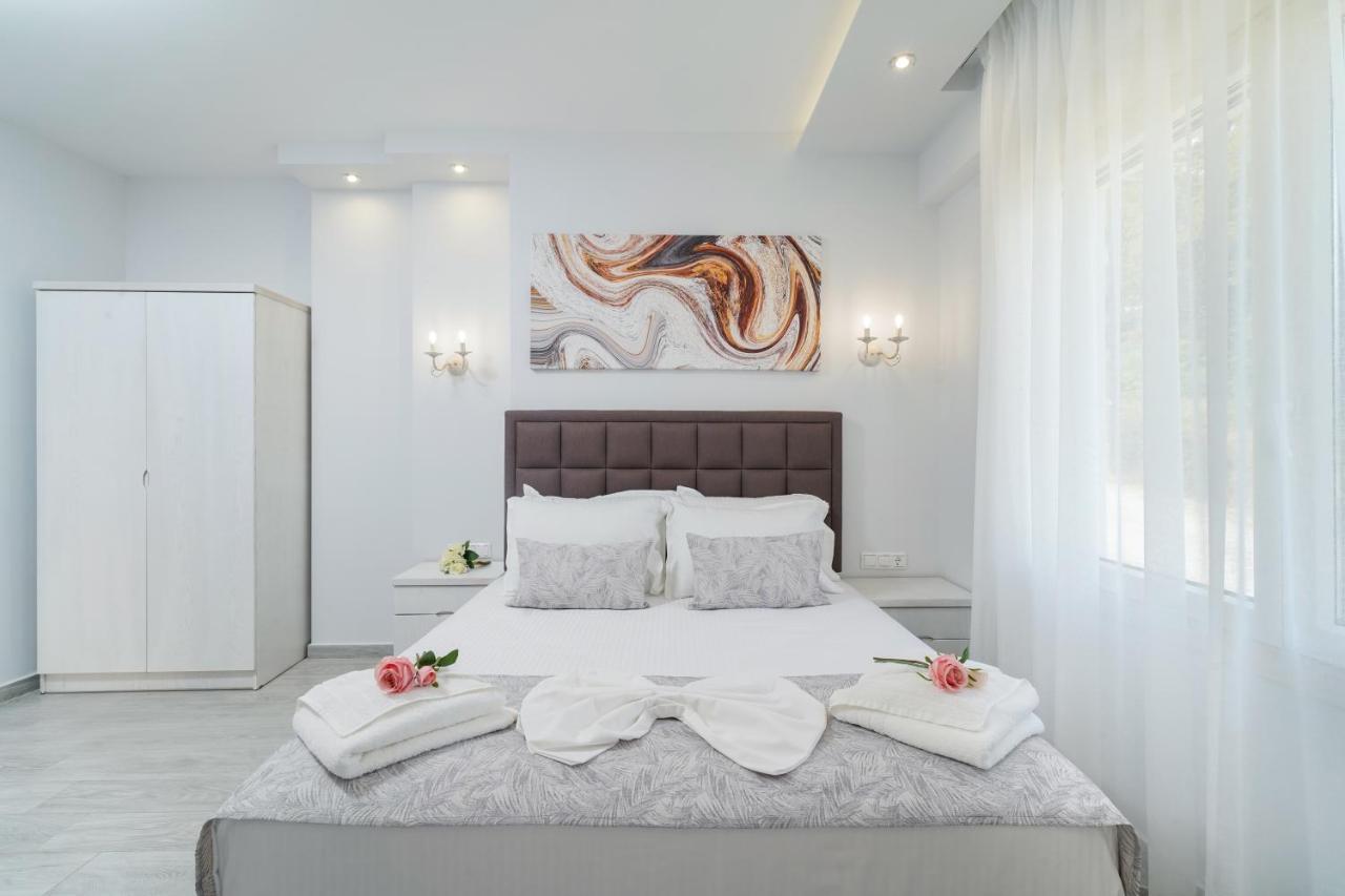 Foti's Villa *
